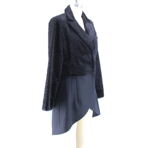 Black Tailored Blazer with Classic Collar - Picture 2 of 11